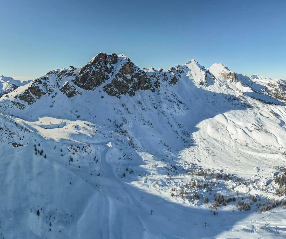 Panorama sur le domaine skiable du Sauze